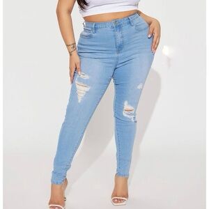 Dakota Ripped High Rise Stretch Skinny‎ Jeans - Light Wash Size Plus